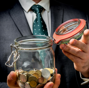 A Collector’s Guide: 8 Types of Delinquent Customers and How to Collect from Them Positively