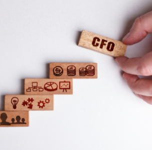 Hackett Report Summary: Accounts Receivable Moves to the Top of the CFO Agenda